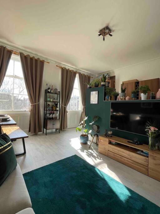 One Bedroom Flat In The Heart Of Islington Лондон Экстерьер фото